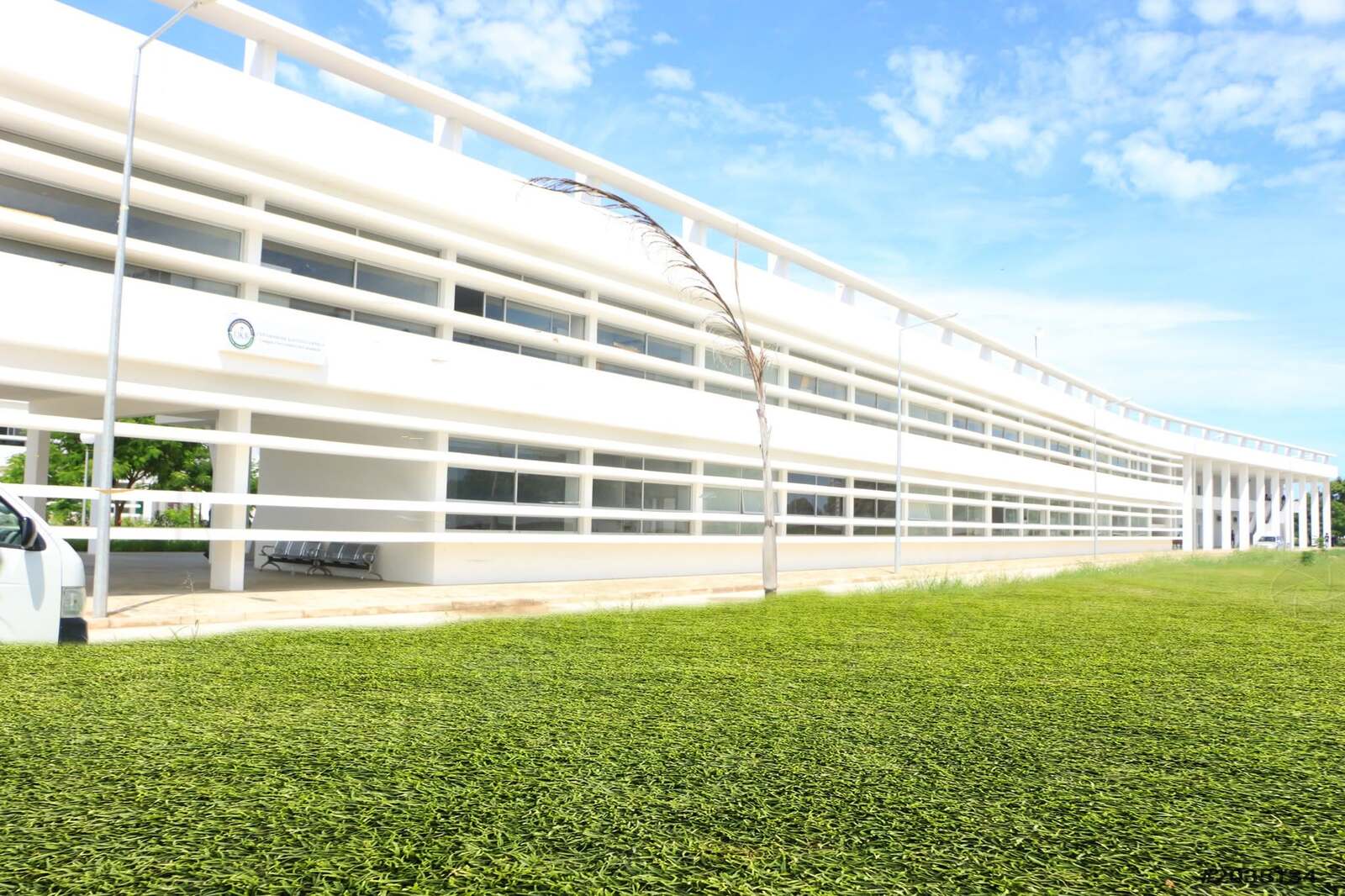 Campus Universitário da UKB, Faculdade de Economia